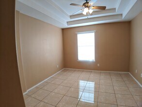 808 W Arroyo Park Ln, Unit #B in Harlingen, TX - Building Photo - Building Photo