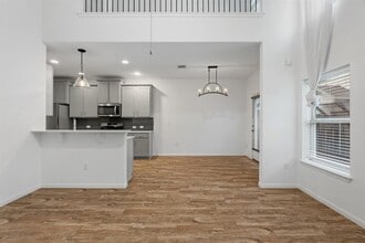 11807 Frenchie Ln in Austin, TX - Building Photo - Building Photo