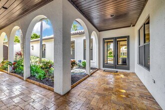 832 SW 34th Ave in Boynton Beach, FL - Building Photo - Building Photo