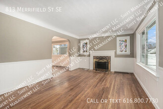 813 Merrifield St SE in Grand Rapids, MI - Building Photo - Building Photo