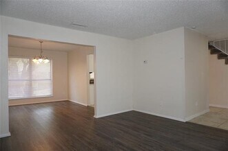 2609 Hamilton Dr in Grand Prairie, TX - Building Photo - Building Photo