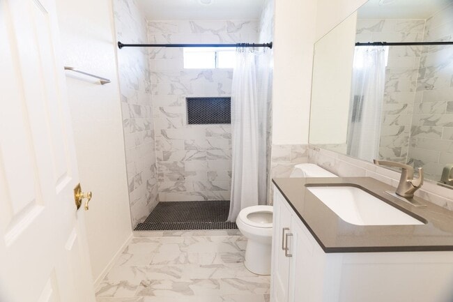 68215 Berros Ct in Cathedral City, CA - Building Photo - Building Photo
