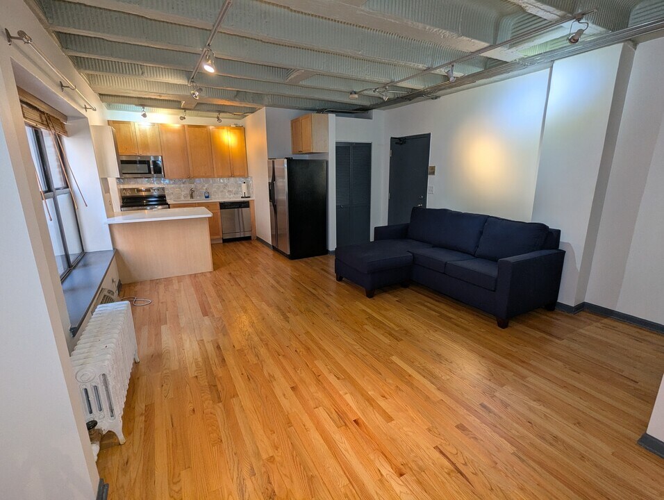5646 N Kenmore Ave in Chicago, IL - Building Photo