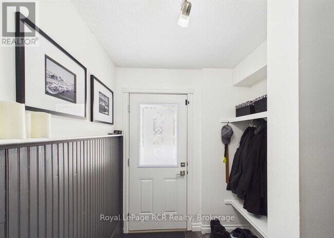 638 Hunter St in Kincardine, ON - Building Photo - Building Photo