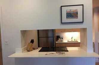 1081 Boylston St in Boston, MA - Building Photo - Building Photo