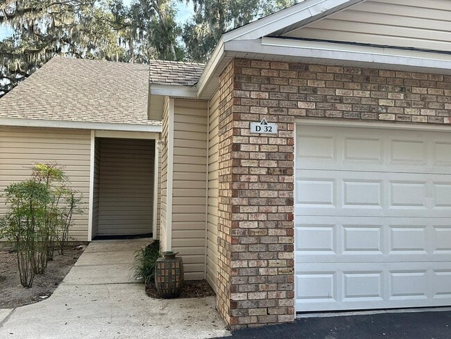 4700 SW Archer Rd, Unit 32 in Gainesville, FL - Building Photo - Building Photo