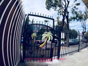 1134 N Mariposa Ave, Unit 1134 in Los Angeles, CA - Building Photo - Building Photo