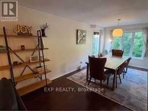 37 Tobermory Crescent in Ottawa, ON - Building Photo - Building Photo