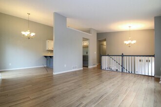 4418 Clover Ln in Eagan, MN - Building Photo - Building Photo