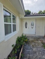 820 Orwell Ave in Orlando, FL - Building Photo