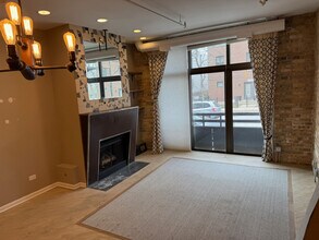 1735 W Diversey Pkwy in Chicago, IL - Building Photo - Building Photo