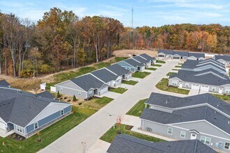 The Villas at Wyles Farms in Kent, OH - Building Photo - Building Photo