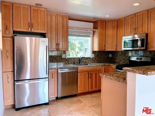 property at 309 Broadway St