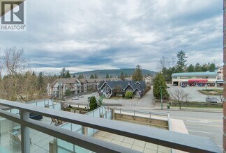 9868 Cameron St in Burnaby, BC - Building Photo - Building Photo