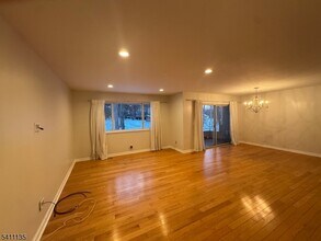 50 W Lindsley Rd in Cedar Grove, NJ - Building Photo - Building Photo