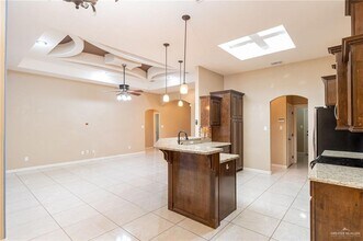 19 Kilgore Ave in McAllen, TX - Building Photo - Building Photo