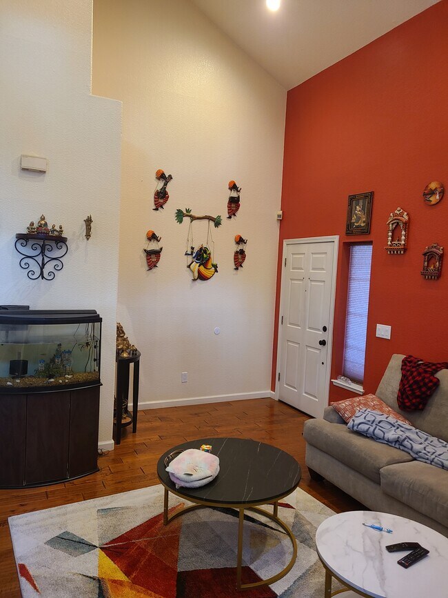 11 Elmwood Dr in San Ramon, CA - Building Photo - Building Photo