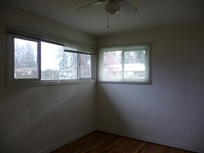 3125 Jack St N in Keizer, OR - Building Photo - Building Photo