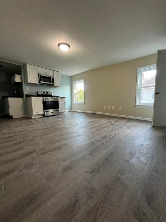 22 Pomeroy Ave in Pittsfield, MA - Building Photo - Building Photo