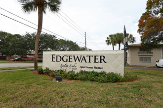 Edgewater Apartments in St. Petersburg, FL - Building Photo - Building Photo