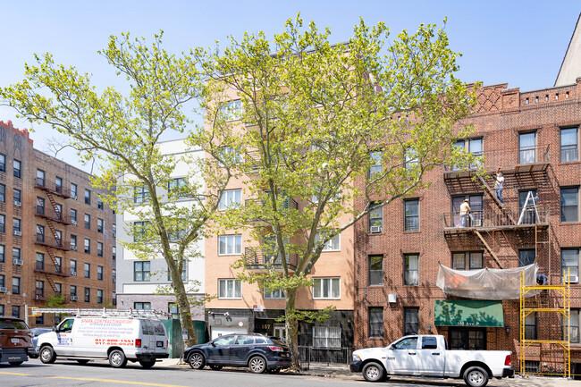 157 Avenue P in Brooklyn, NY - Foto de edificio - Building Photo