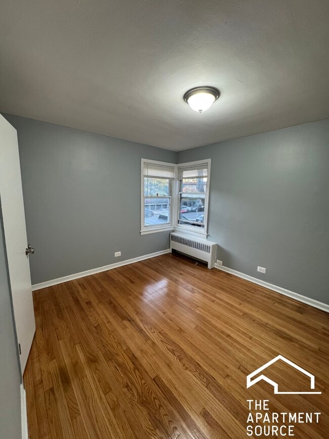 property at 6719 N California Ave