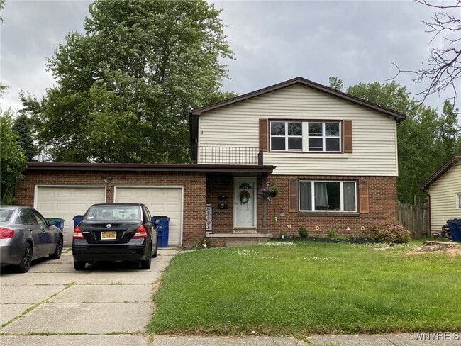 52 Acacia Dr