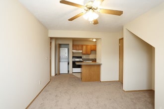 The Ponds on G E Road in Bloomington, IL - Foto de edificio - Interior Photo