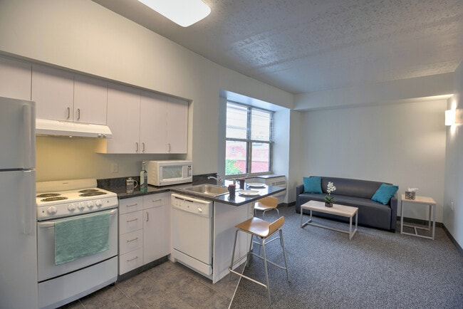 Collegetown Crossing - 307 College Ave in Ithaca, NY - Foto de edificio - Building Photo