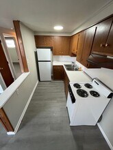 118-124 Maple Ln in Churubusco, IN - Building Photo - Building Photo