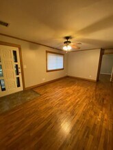 1134 N Sycamore St in Ottawa, KS - Building Photo - Building Photo