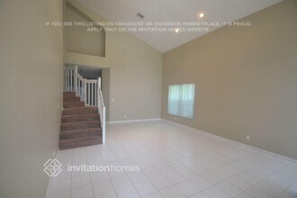 7170 Charleston Point Dr, Unit Unit311 in Greenacres, FL - Building Photo - Building Photo