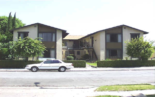 7887 10th St in Westminster, CA - Foto de edificio - Building Photo