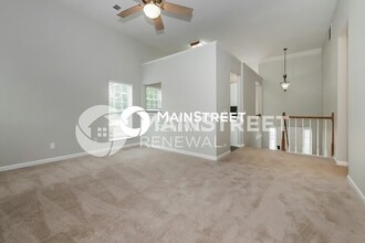 70 Old Roundtree Rd in Riverdale, GA - Building Photo - Building Photo