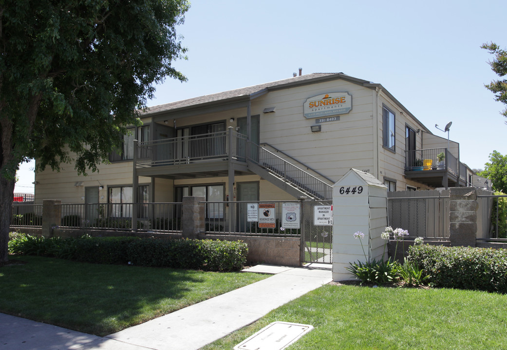 Sunrise Apartments in Riverside, CA - Building Photo