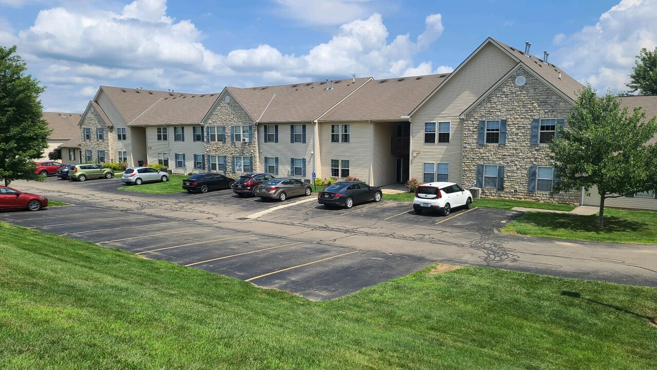 Park Hill Apartments in Mount Vernon, OH - Building Photo