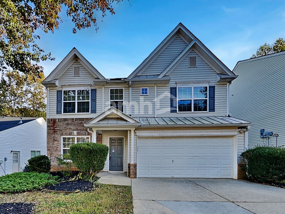 159 Holly Mill Village Dr in Canton, GA - Foto de edificio