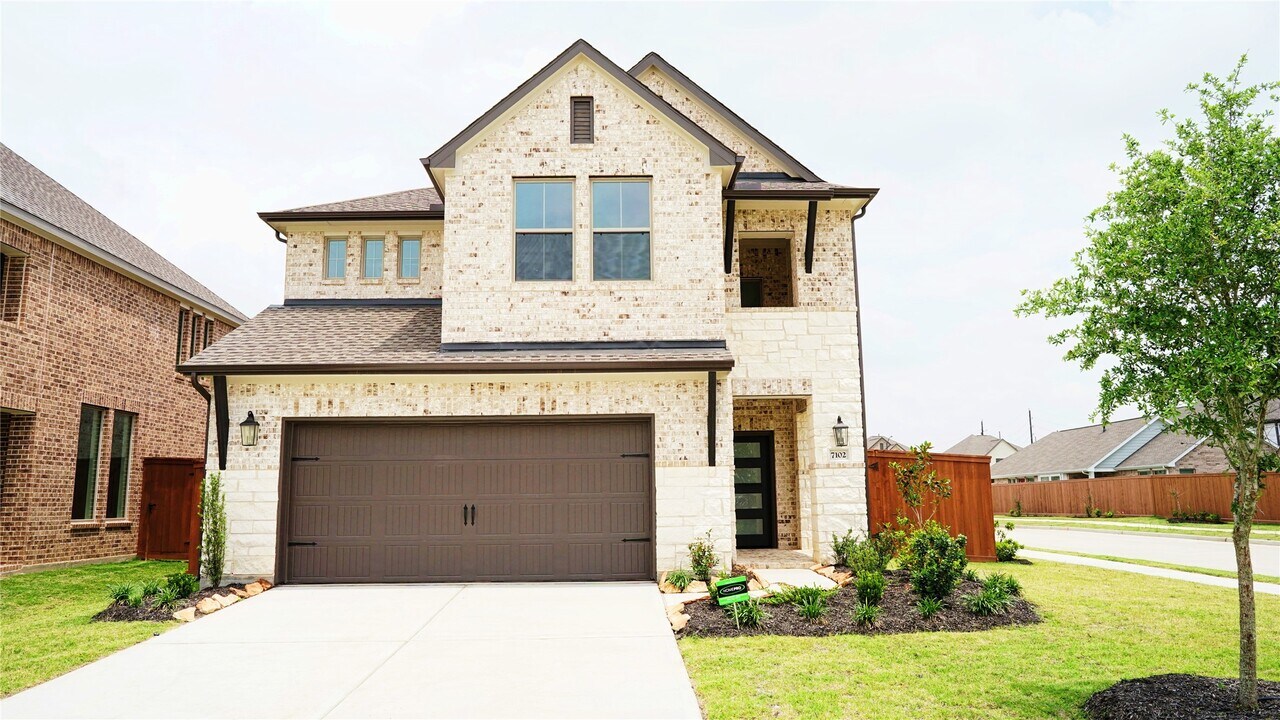 7102 Grassland Vis Ln in Katy, TX - Building Photo