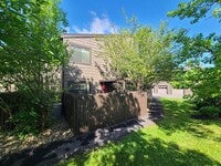 230 Wildflower Dr, Unit 3