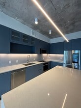 113 NW 24th St in Miami, FL - Foto de edificio - Building Photo