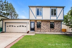 17768 E Princeton Pl, Unit 101-3 in Aurora, CO - Building Photo