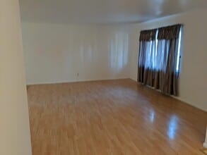 2407 W William St in Champaign, IL - Building Photo - Building Photo
