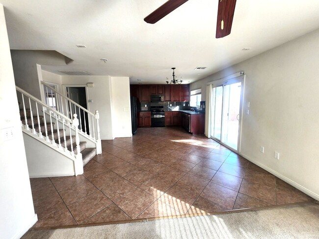 4213 Buteo Ln in North Las Vegas, NV - Building Photo - Building Photo