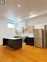 17 Cavotti Crescent in Toronto, ON - Building Photo - Building Photo