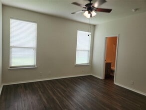 205 Beech Dr in Kyle, TX - Building Photo - Building Photo