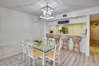 3855 S Atlantic Ave in Daytona Beach Shores, FL - Building Photo - Building Photo