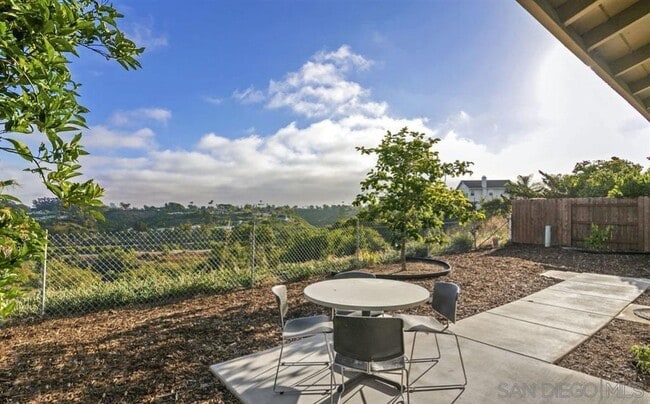 property at 3610 Gaylord Ct