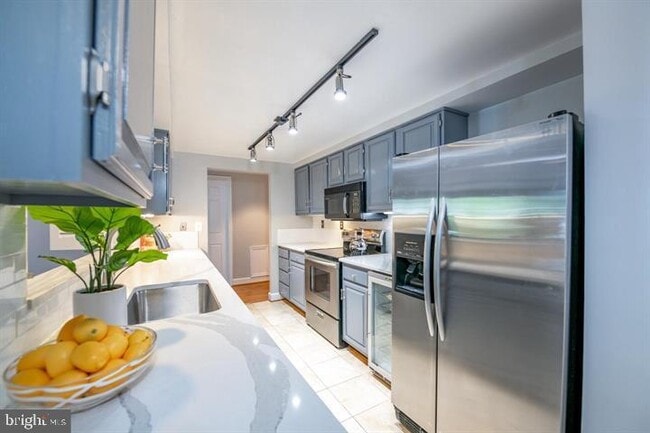 property at 1080 Wisconsin Ave NW