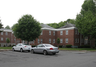 Colonial Gardens Apartments in Glens Falls, NY - Building Photo - Building Photo