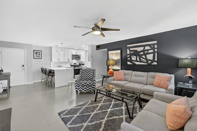 1920 NE 1st Terrace in Wilton Manors, FL - Building Photo - Building Photo